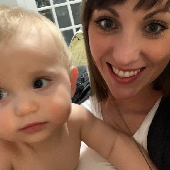 Meet your Posher, Emma - Picture 1 of 1